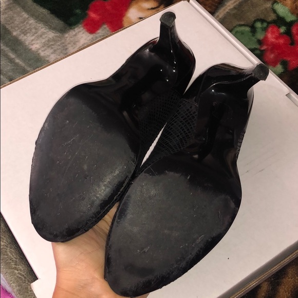 Anne Klein shoes. Heels - Picture 6 of 9